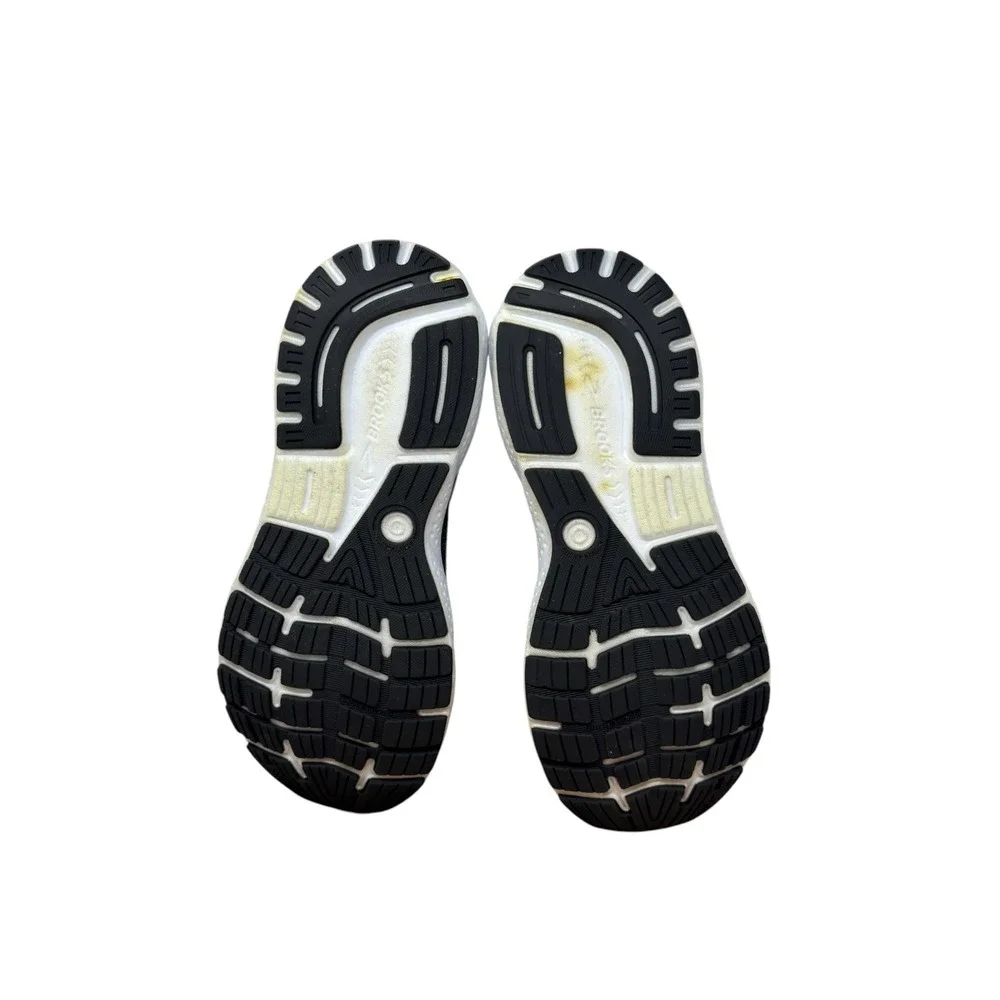 Brooks ghost 16